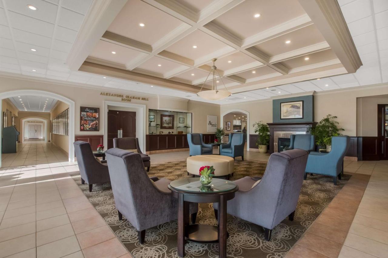 Best Western Brantford Hotel And Conference Centre Extérieur photo