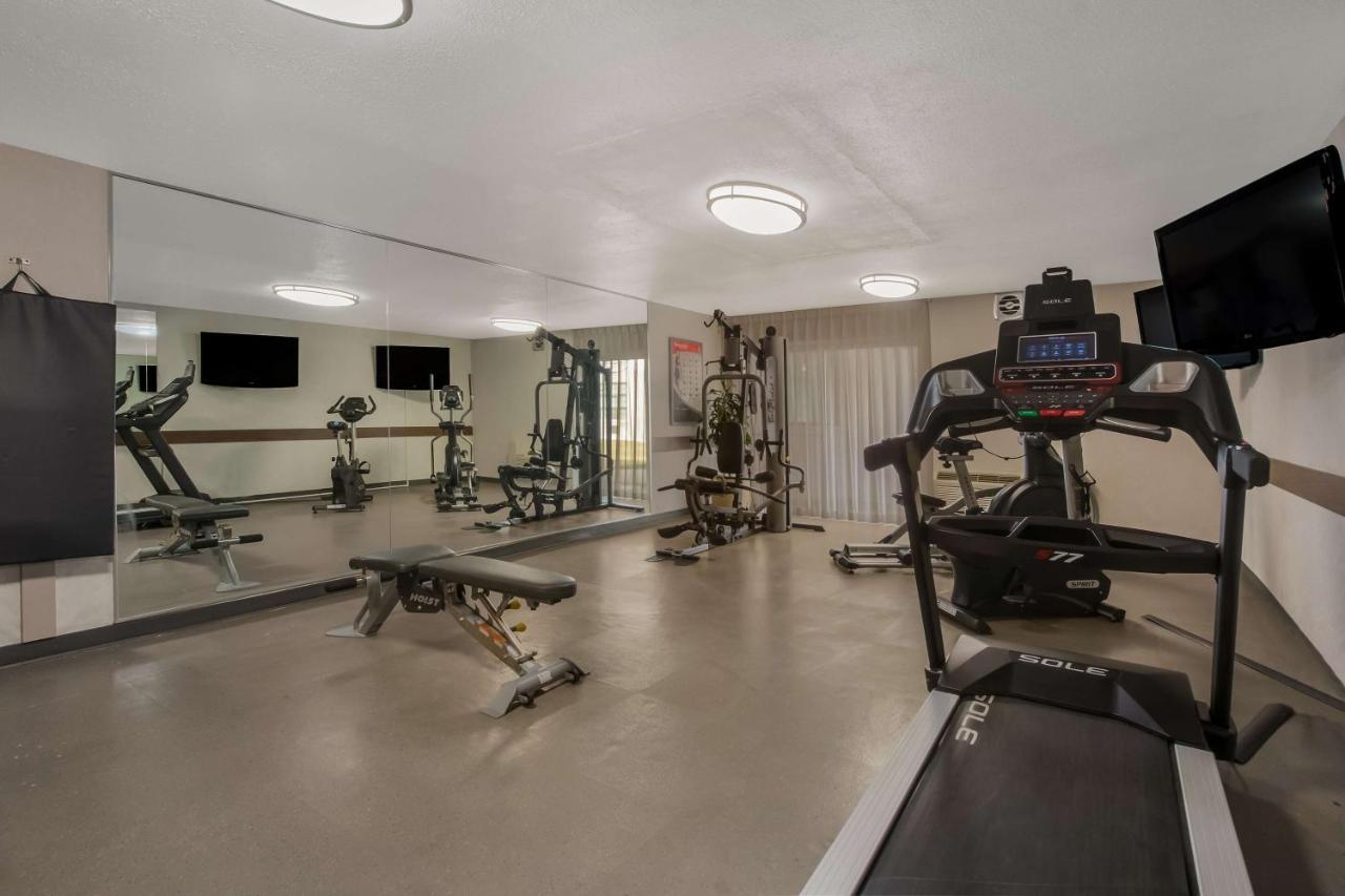 Best Western Brantford Hotel And Conference Centre Extérieur photo