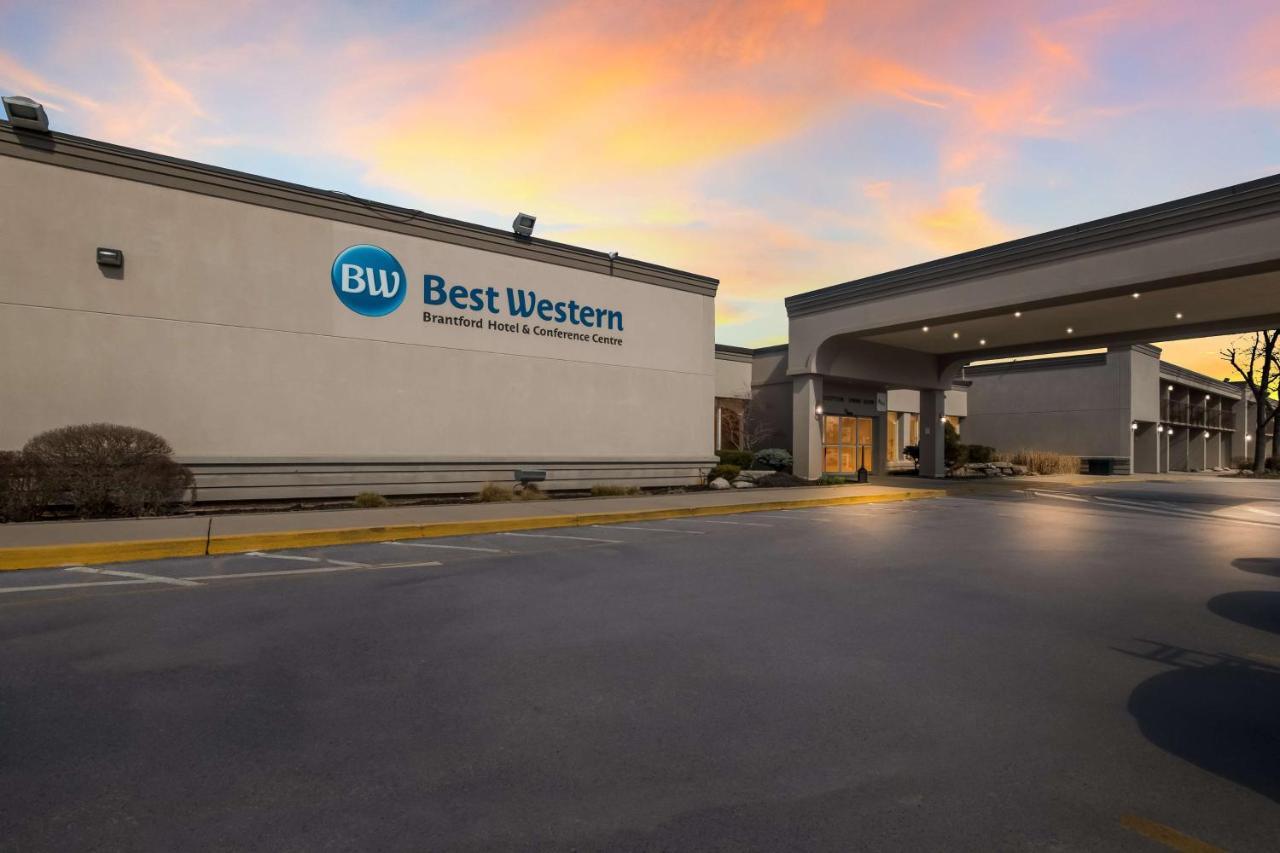 Best Western Brantford Hotel And Conference Centre Extérieur photo