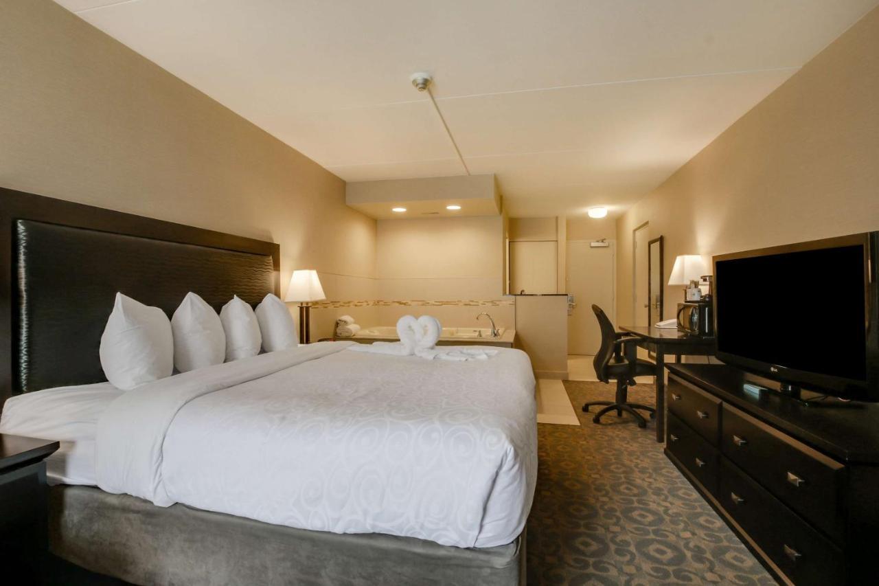 Best Western Brantford Hotel And Conference Centre Extérieur photo