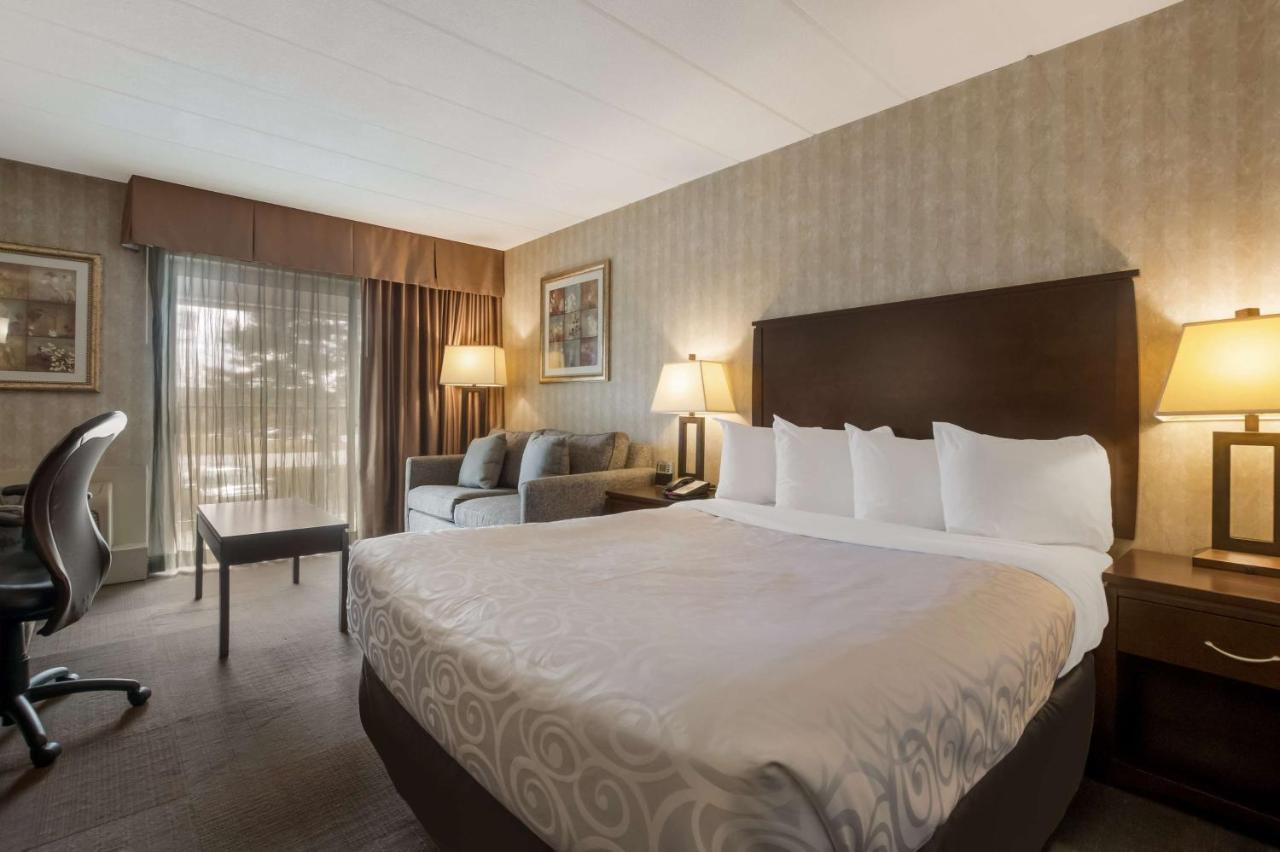 Best Western Brantford Hotel And Conference Centre Extérieur photo