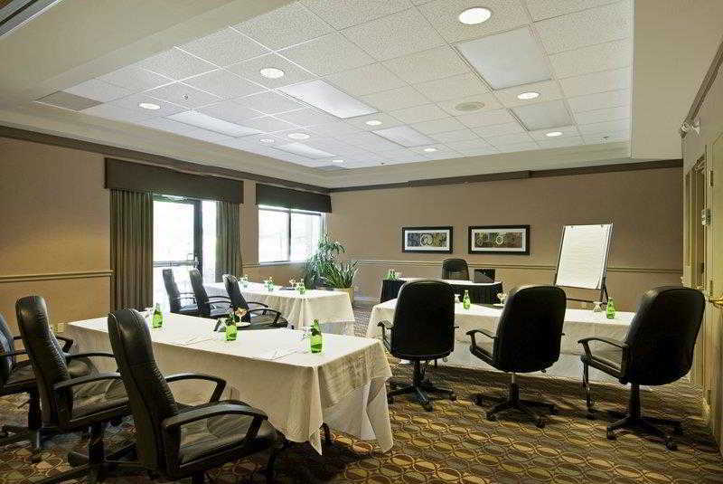 Best Western Brantford Hotel And Conference Centre Extérieur photo
