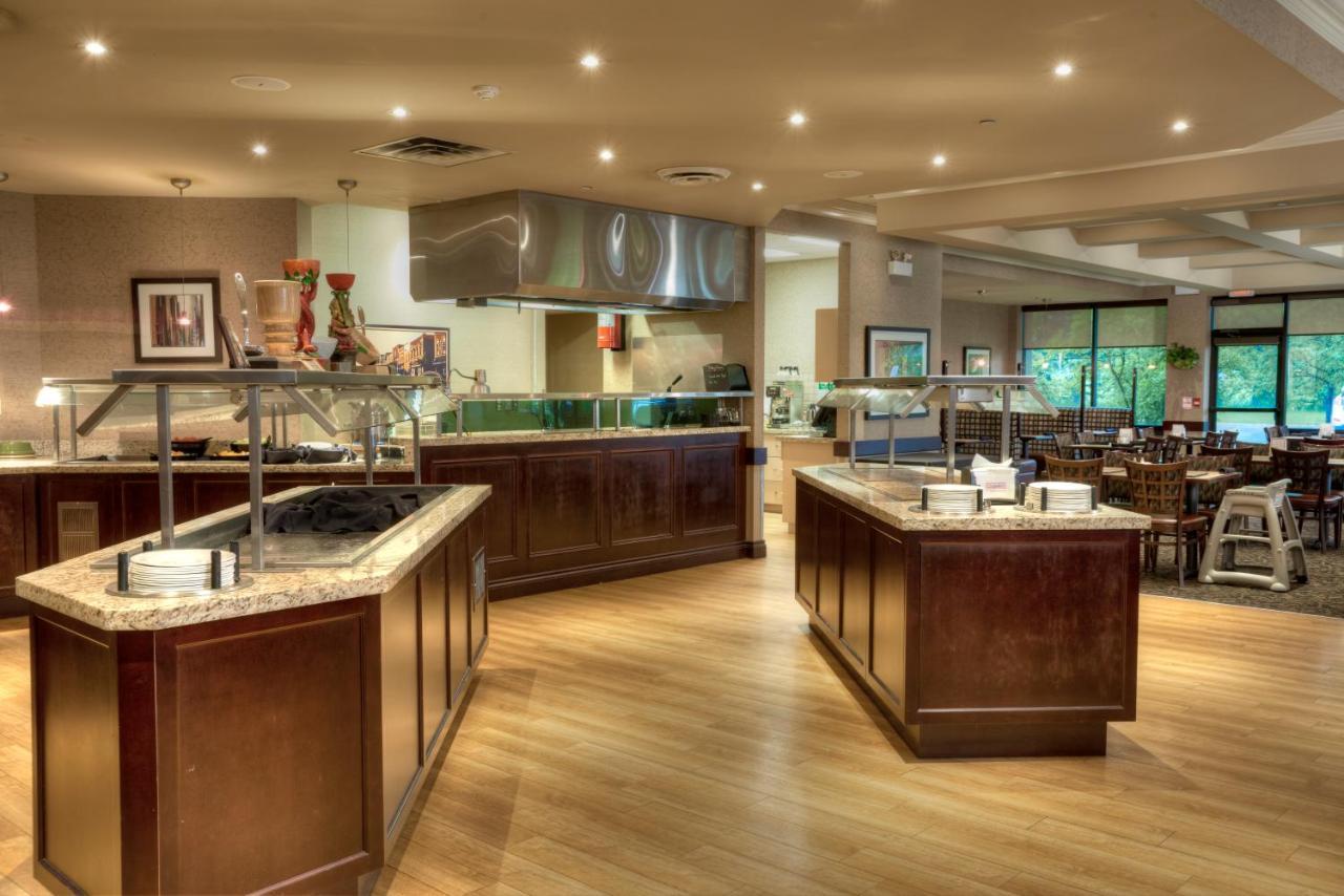 Best Western Brantford Hotel And Conference Centre Extérieur photo