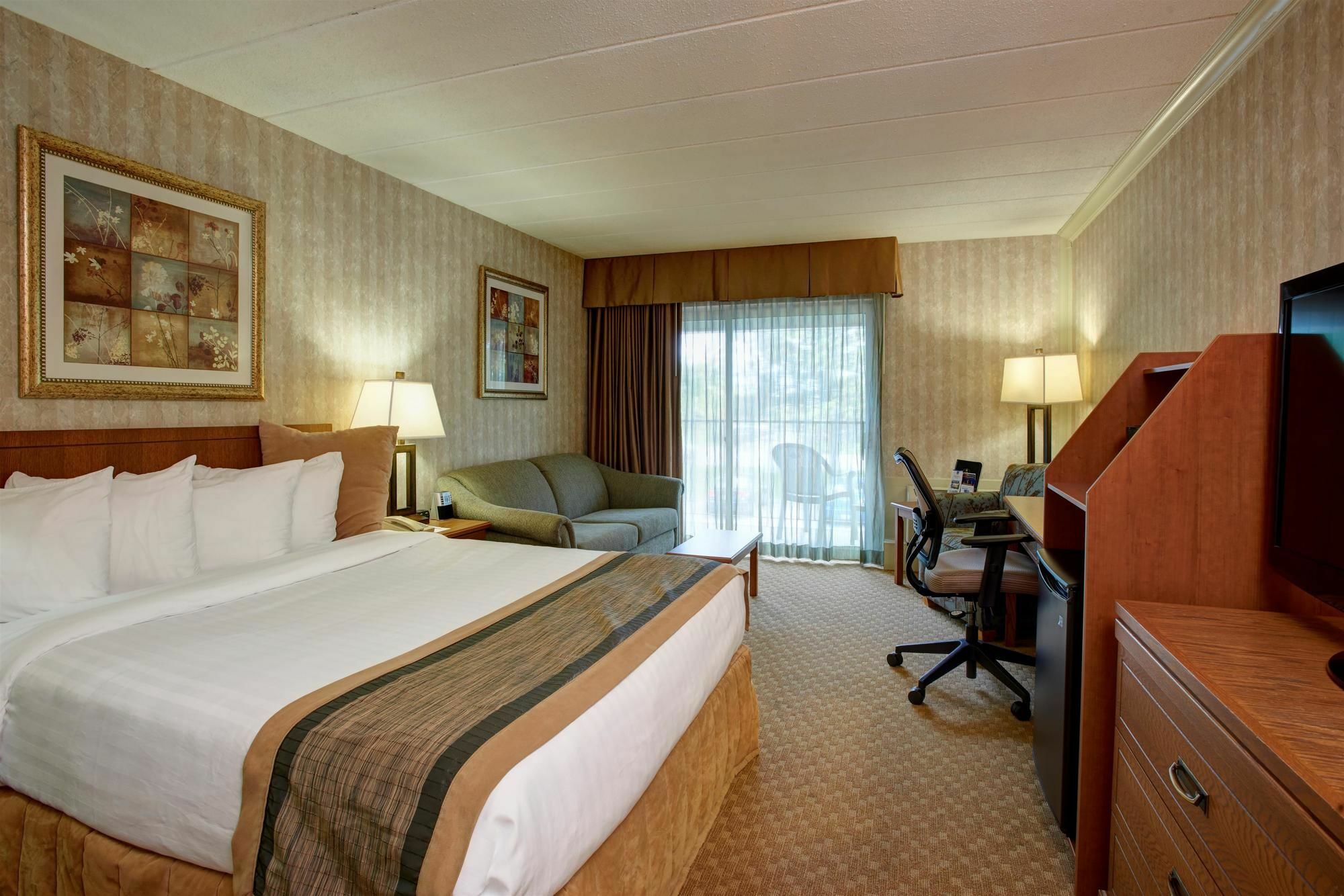 Best Western Brantford Hotel And Conference Centre Extérieur photo